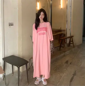 핑크 롱원피스 전신 코디 사진