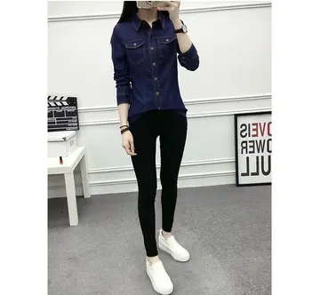 네이비·블랙 톤 데님 셔츠와 청자켓 전신 코디 사진