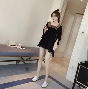 블랙 오버핏 롱원피스 전신 코디 사진