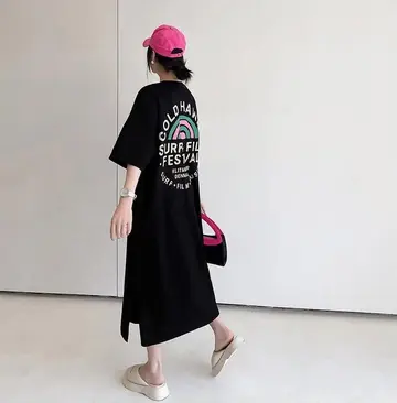 블랙 원피스 전신 코디 사진