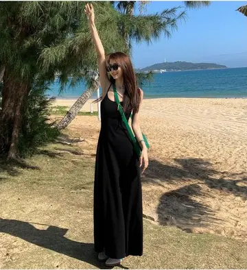 블랙 원피스 전신 코디 사진
