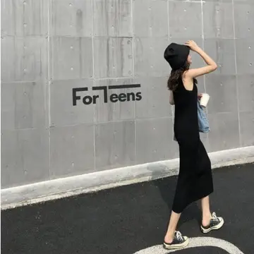 블랙 원피스 전신 코디 사진