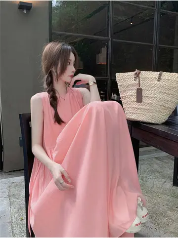 핑크 원피스 전신 코디 사진